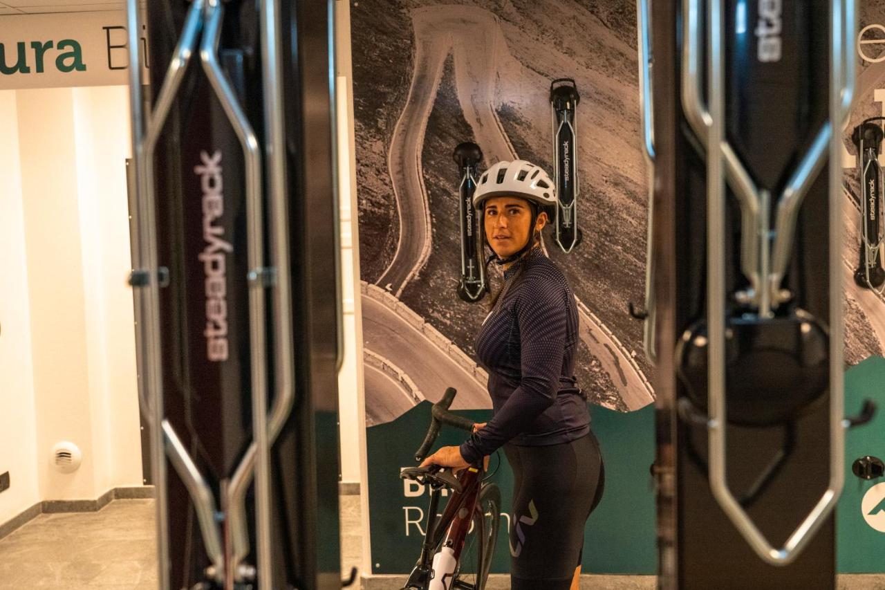Pradelle Nira Mountain Resort Futura المظهر الخارجي الصورة